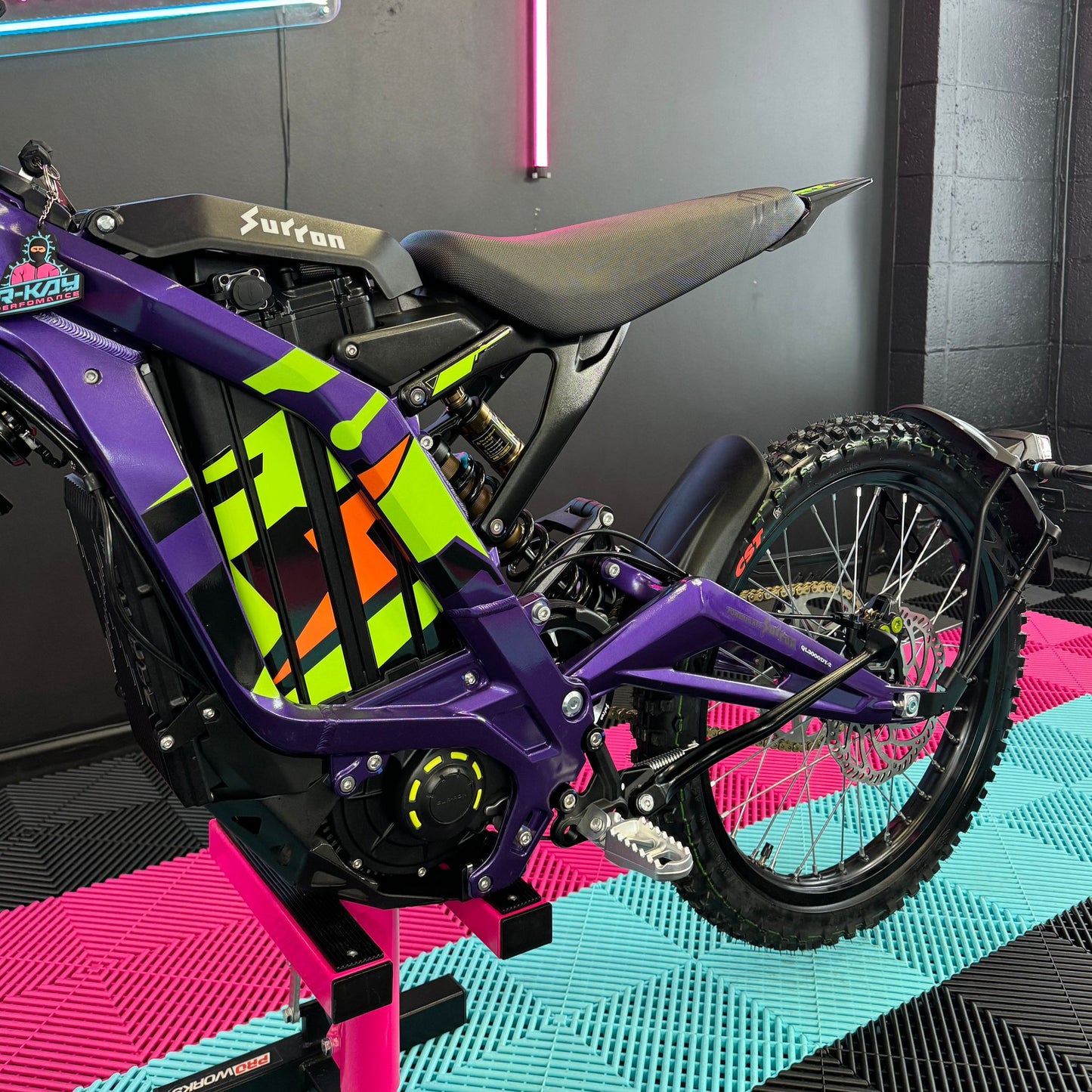 Sur-Ron Light Bee X 60v 40Ah In Purple And Green L1E - Road Legal