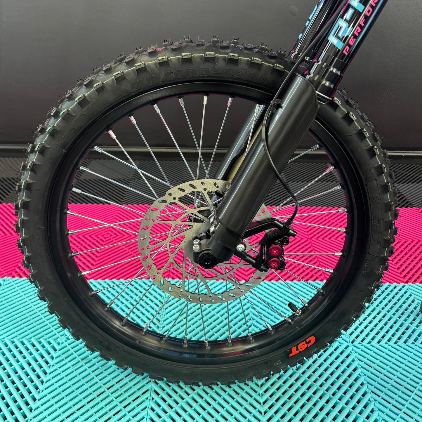 Talaria xXx in Black 2024