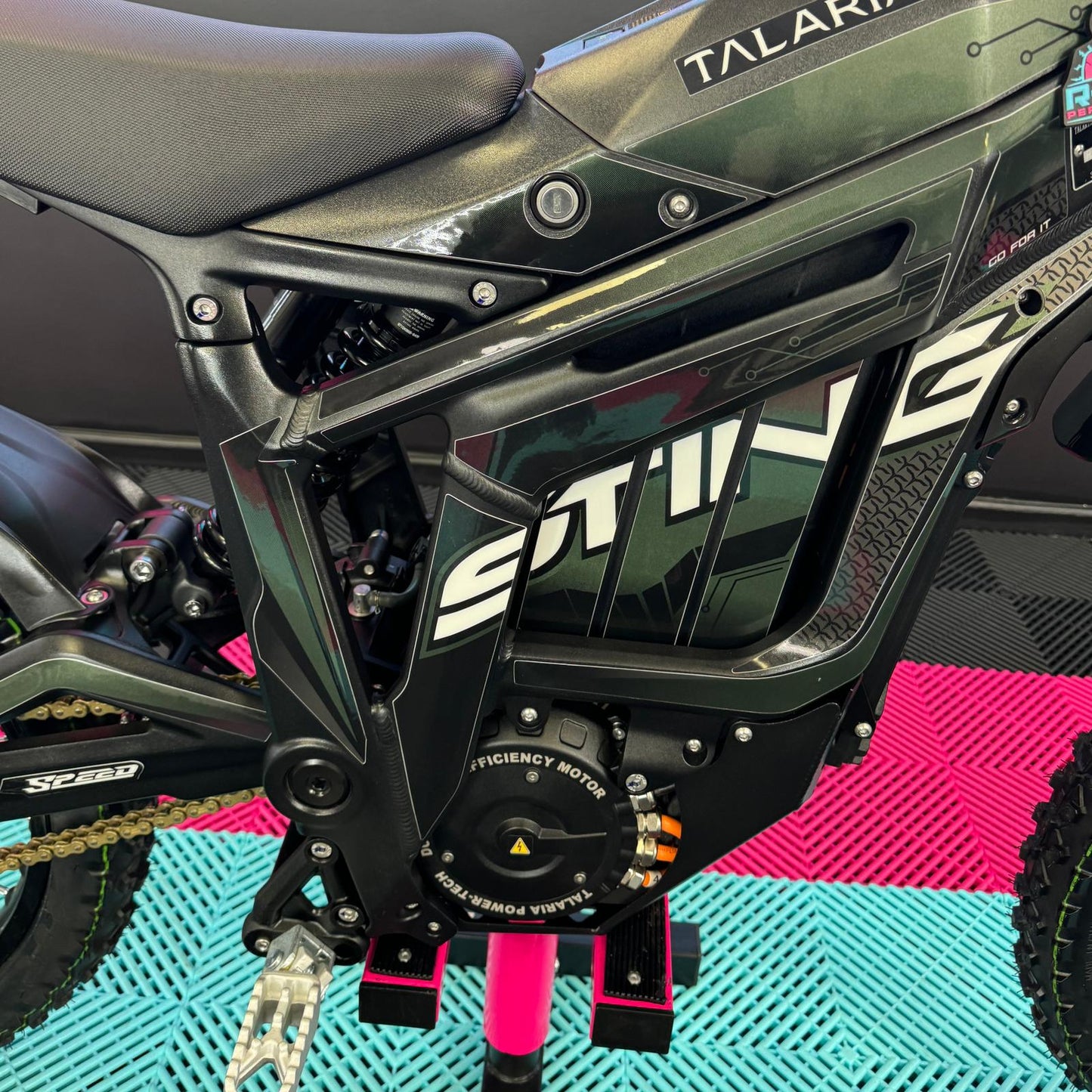 Talaria Sting R TL50 in Green L1E - Road Legal