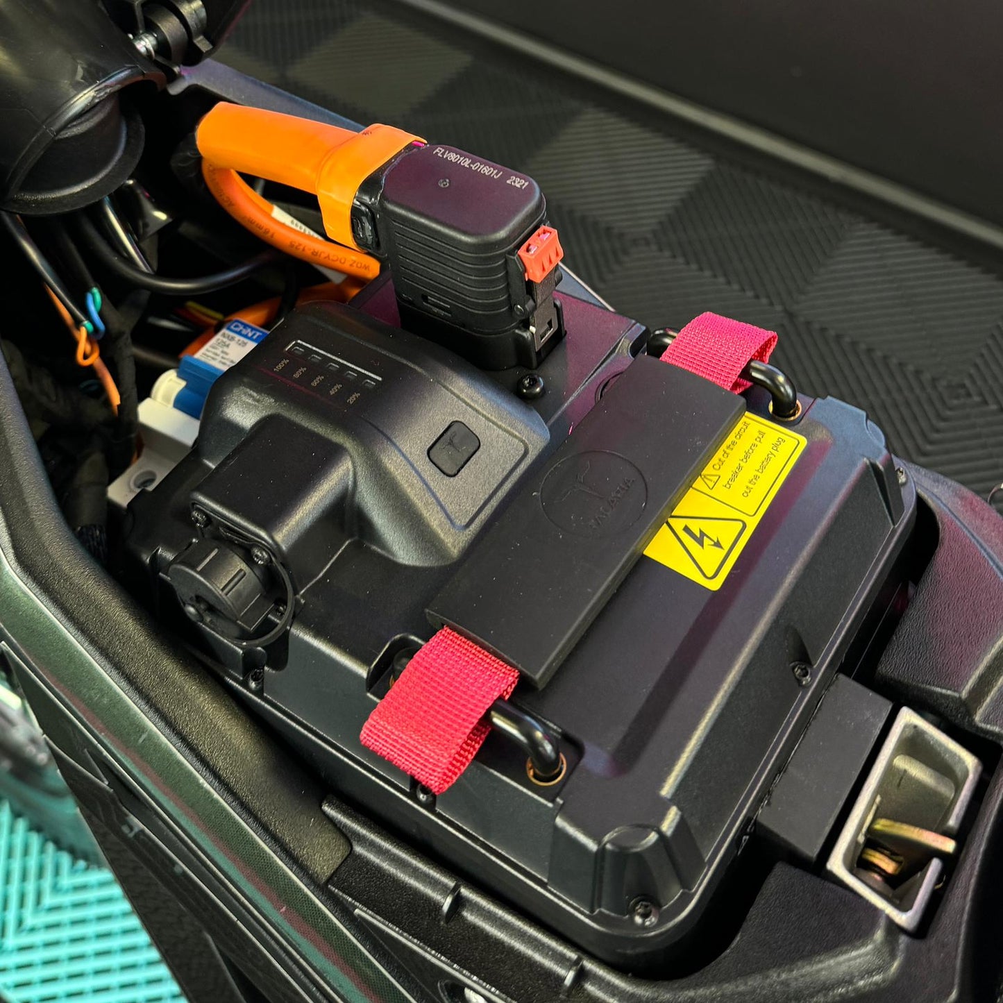 Talaria Sting R TL50 in Green L1E - Road Legal