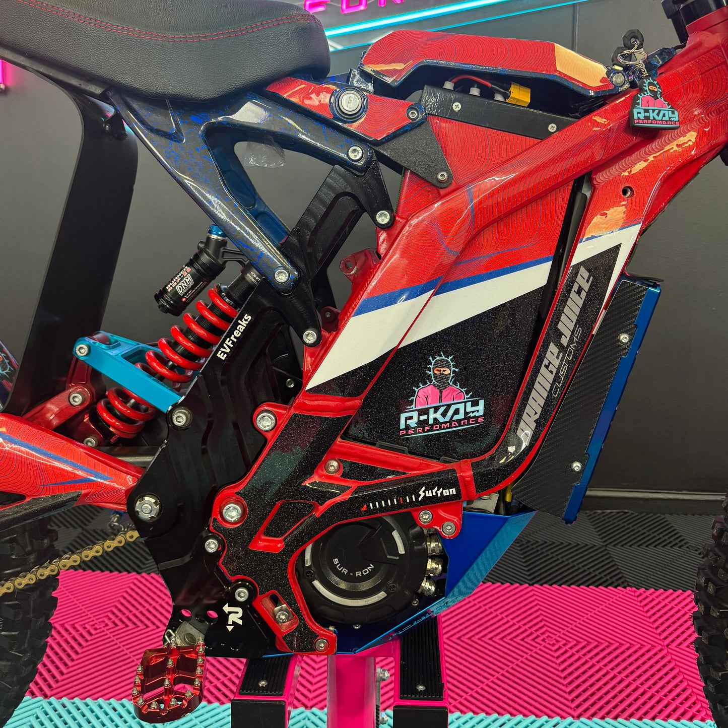Fully Loaded 72v Sur-Ron Light Bee X - Red
