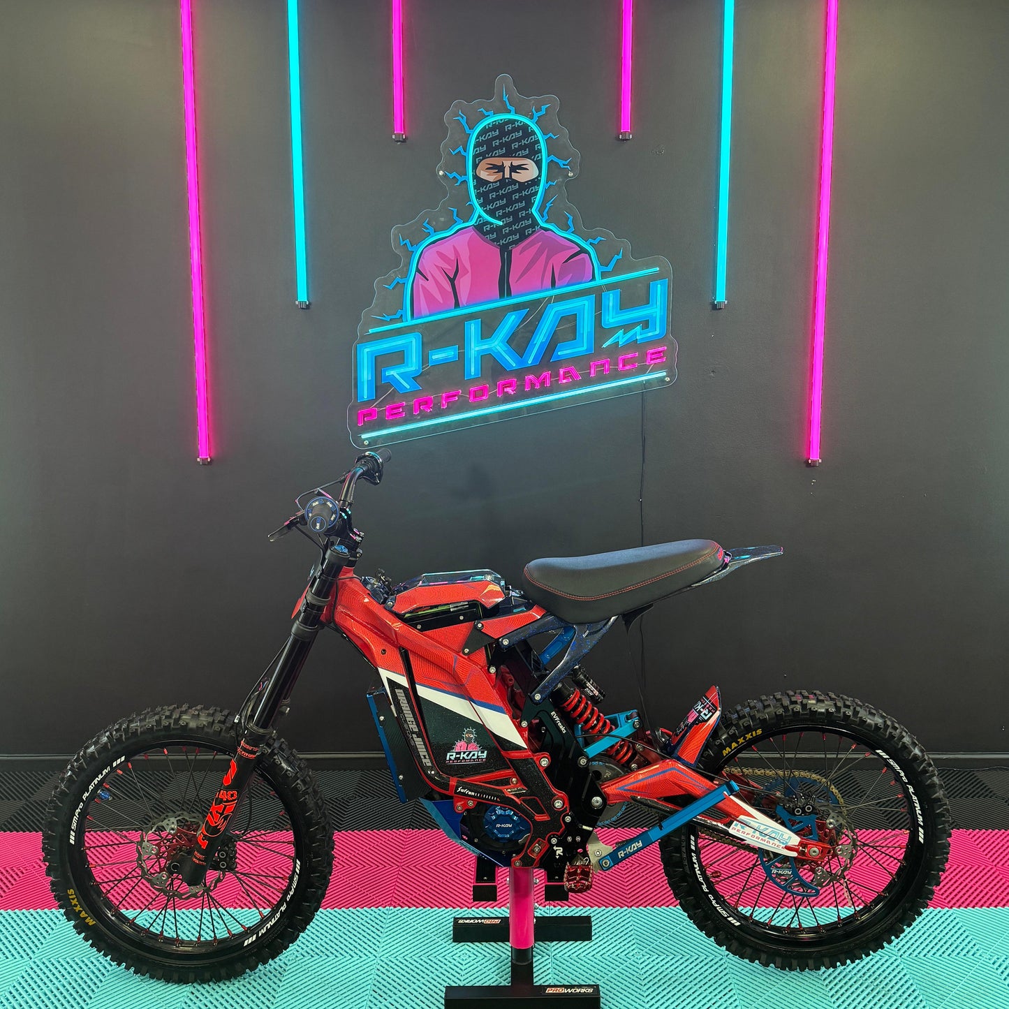 Fully Loaded 72v Sur-Ron Light Bee X - Red