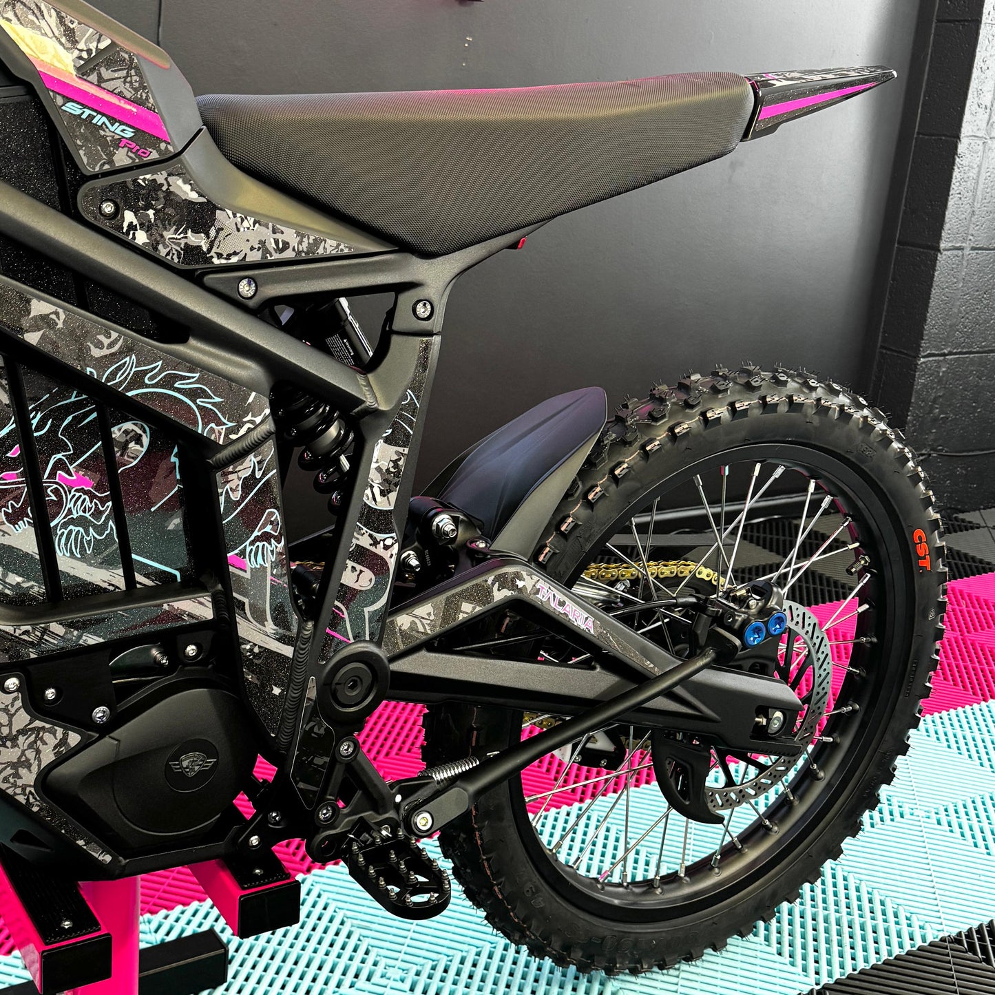 Brand New Talaria Sting Pro With R-Kay Kit