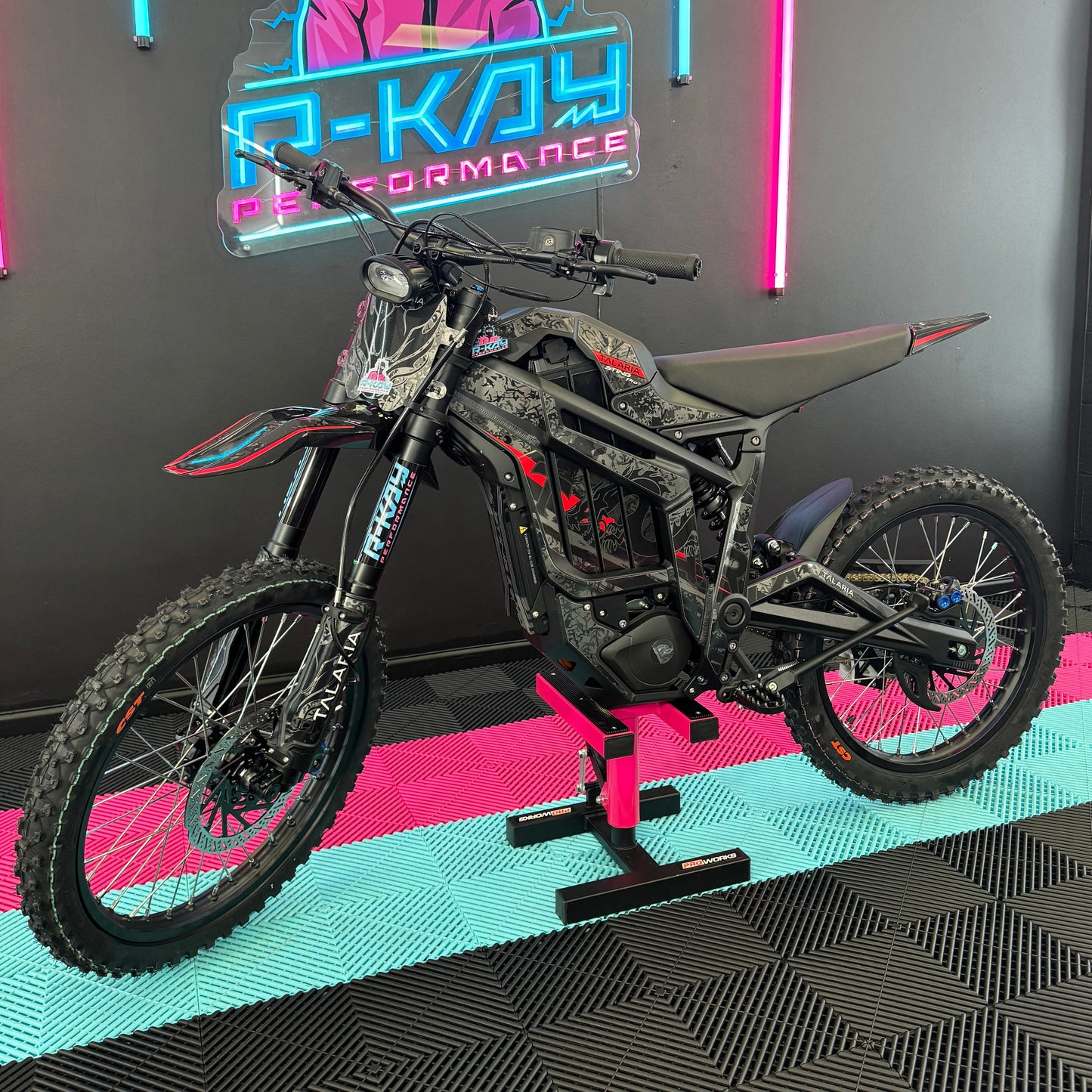 Brand New 2026 Talaria Sting R Pro Mx5 72V Red Decals