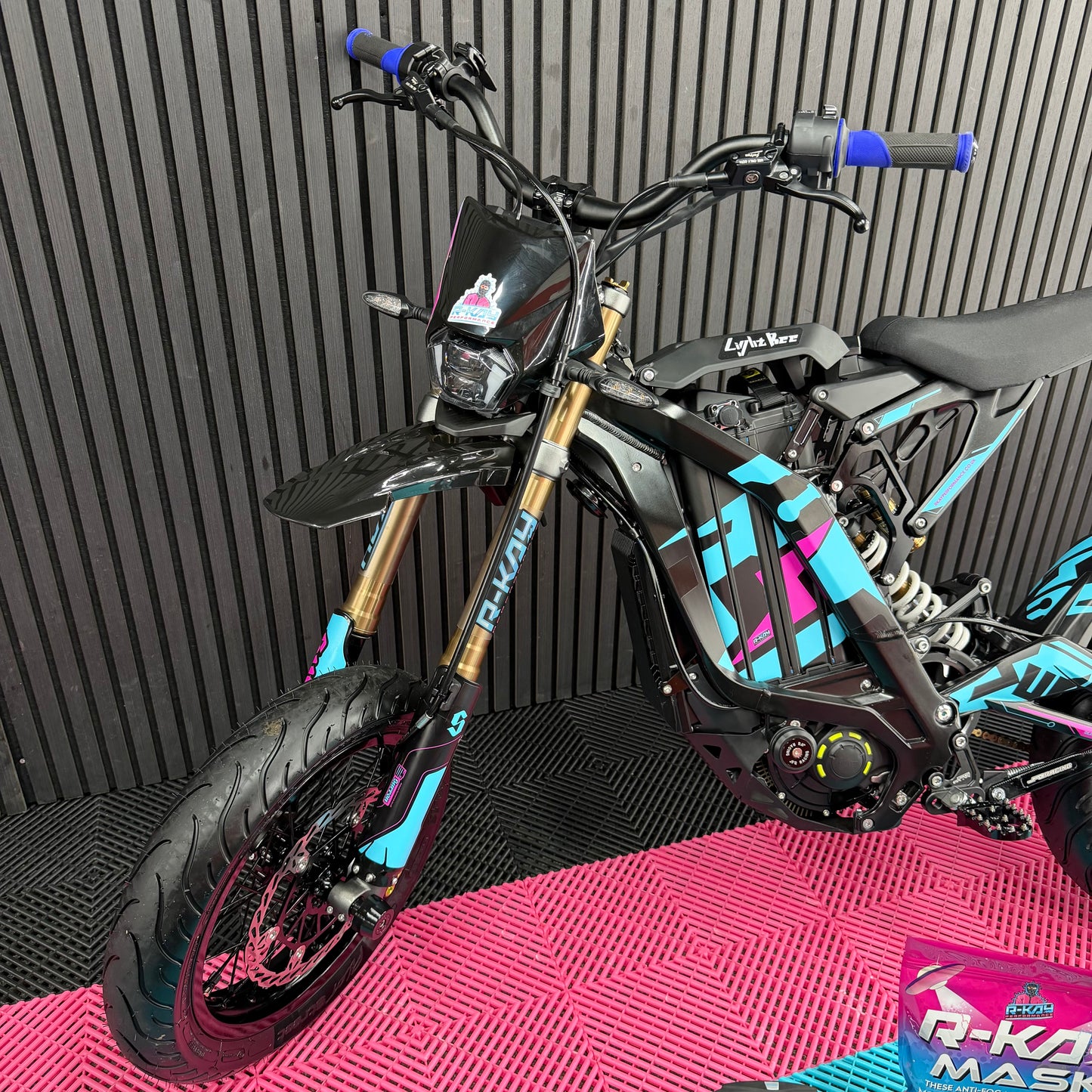 2025 Sur-Ron Light Bee X 9 Miles Race Edition