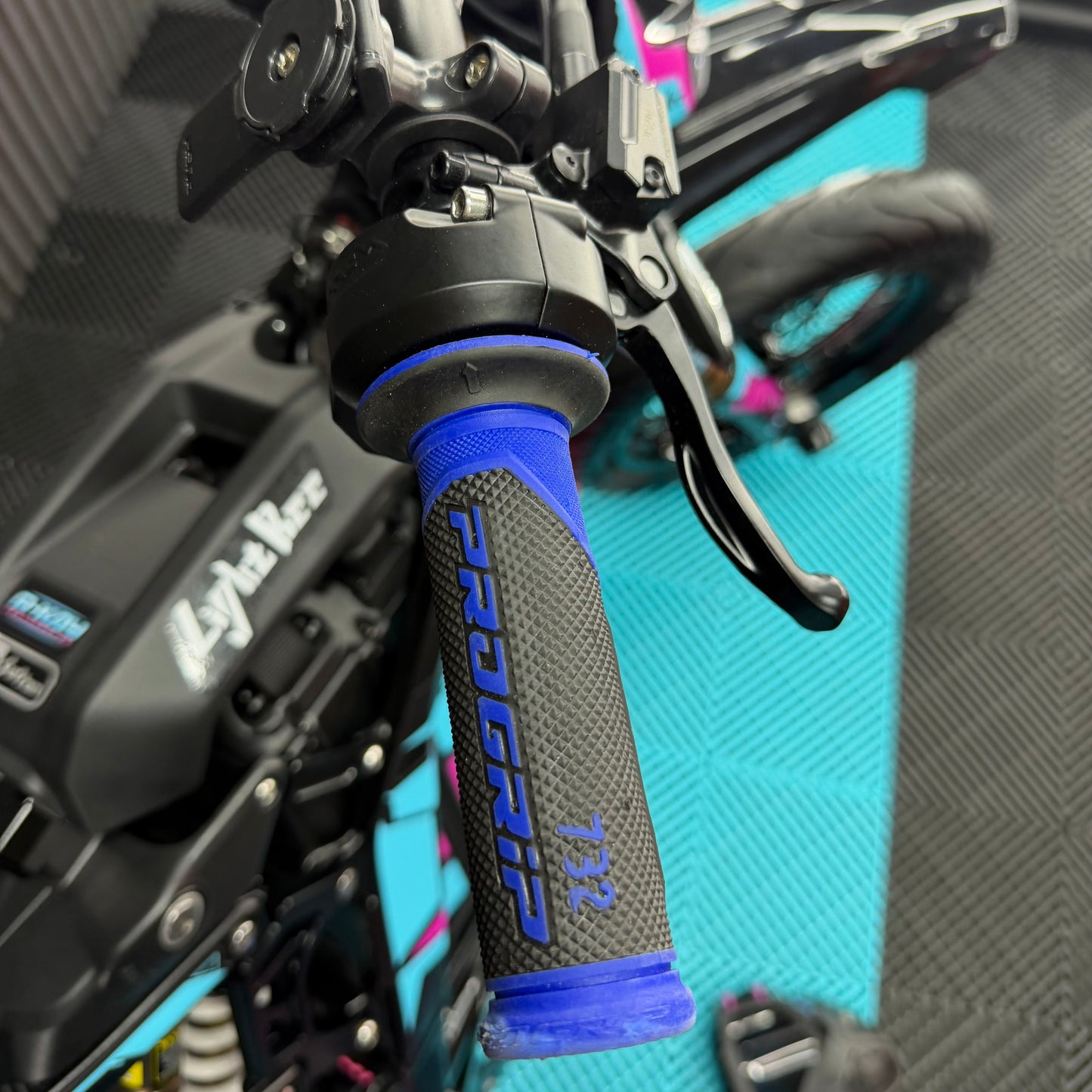 2025 Sur-Ron Light Bee X 9 Miles Race Edition