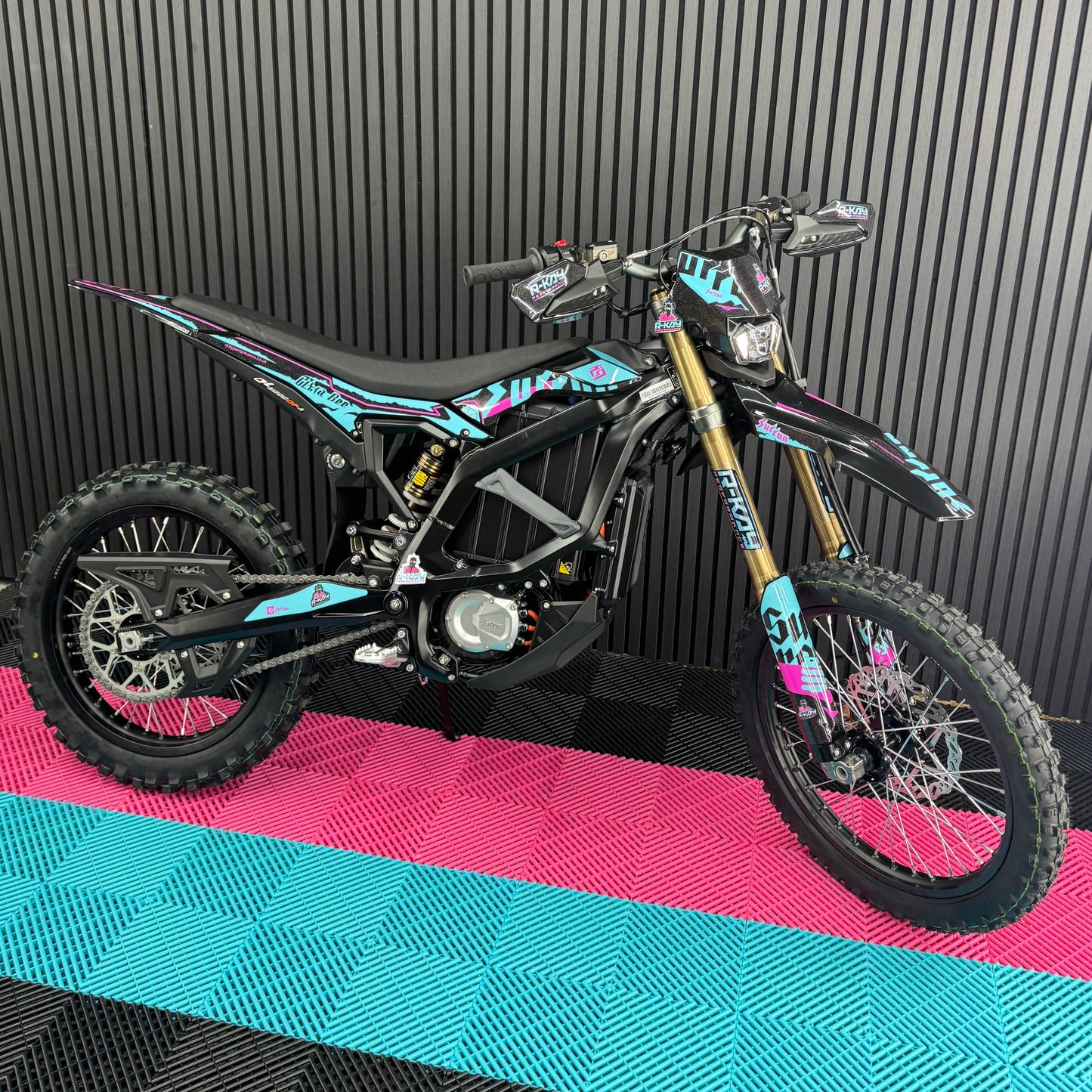 Brand New 2026 Sur-Ron Ultra Bee 21kw HP Carbon Black R-Kay Edition