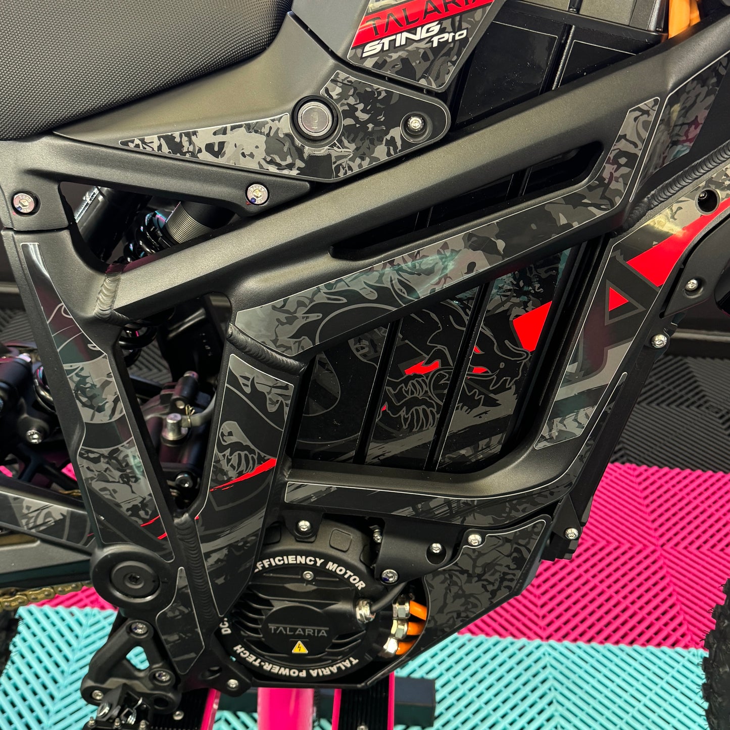 Brand New 2026 Talaria Sting R Pro Mx5 72V Red Decals