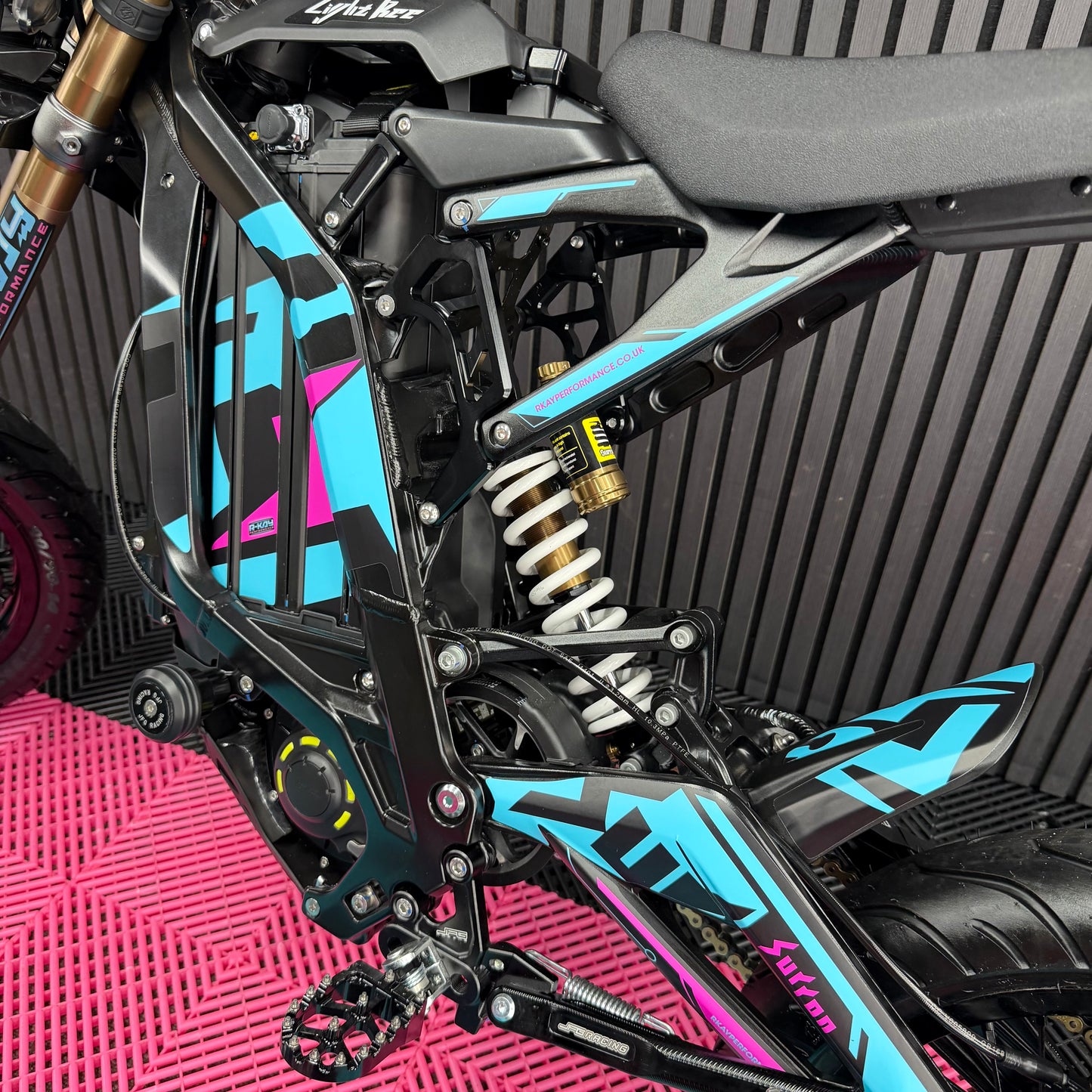 2025 Sur-Ron Light Bee X 9 Miles Race Edition
