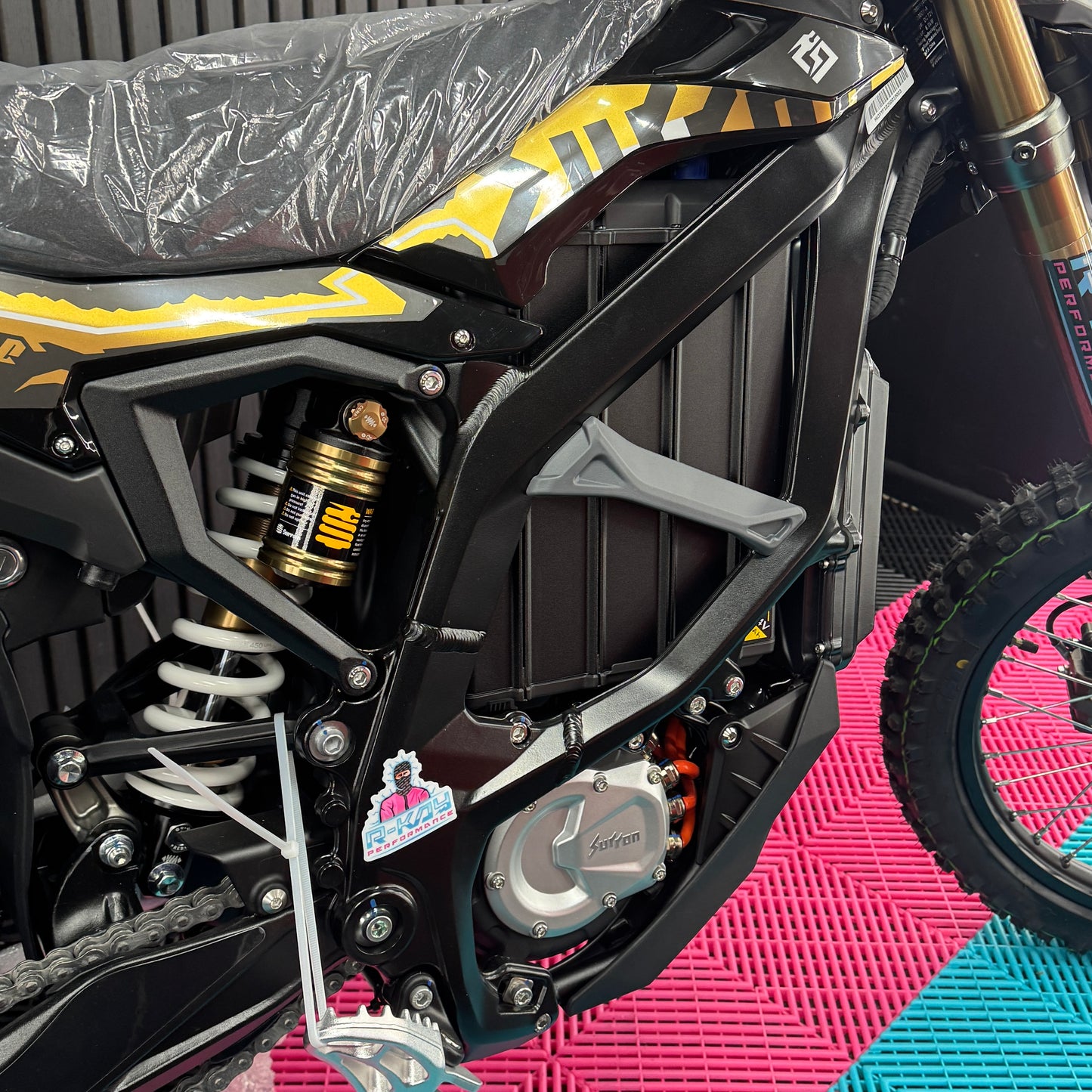 Brand New 2026 Sur-Ron Ultra Bee 21kw HP Carbon Black
