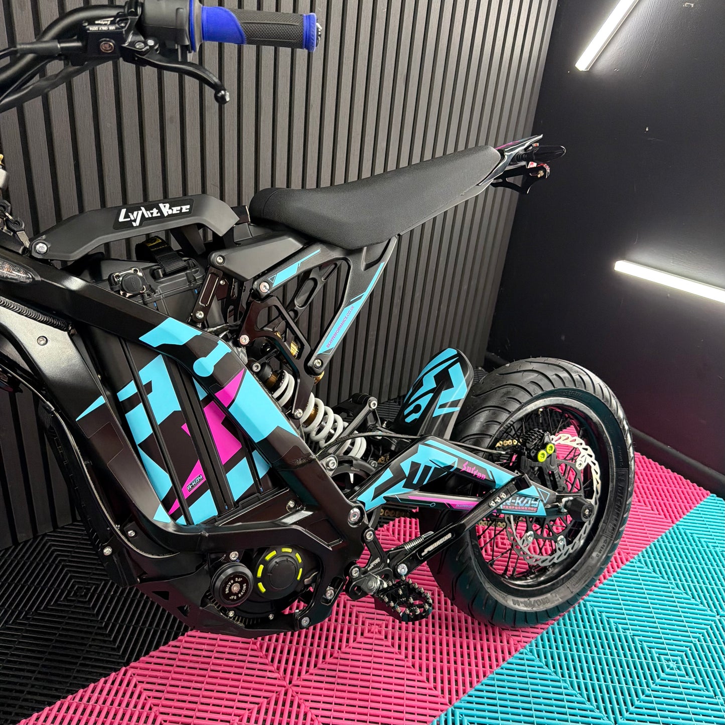 2025 Sur-Ron Light Bee X 9 Miles Race Edition
