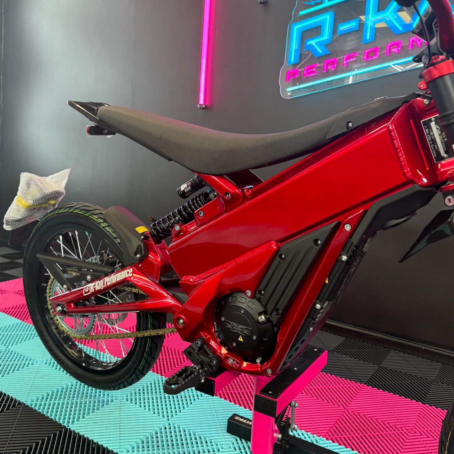Talaria xXx in Candy Red - Road Legal TL25
