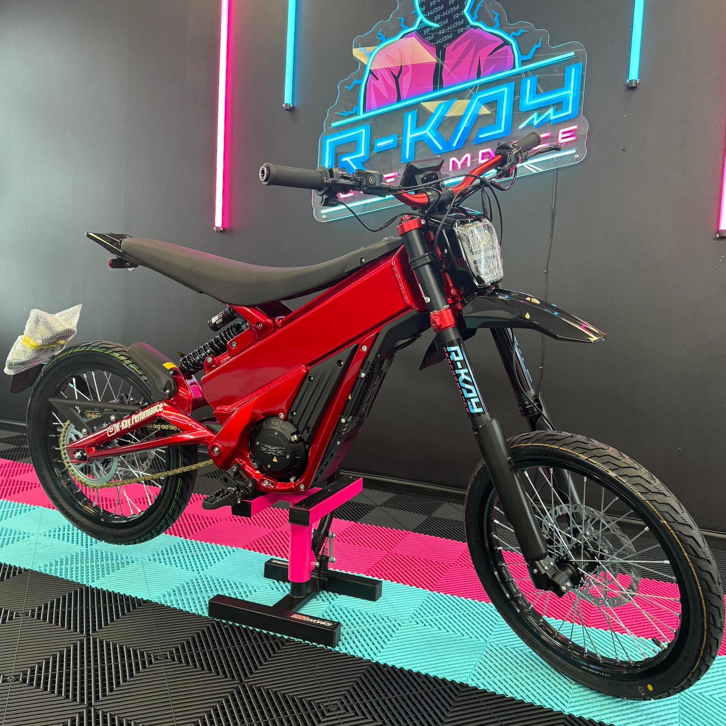 Talaria xXx in Candy Red - Road Legal TL25
